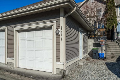 20854 72 Avenue, Langley, BC 