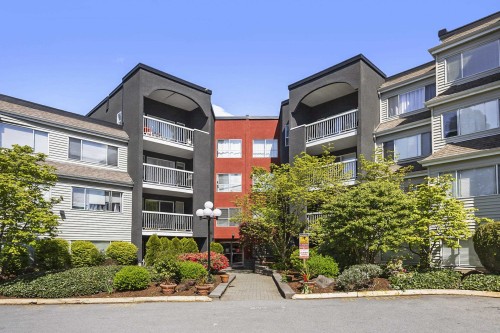 312-5700 200 Street  Langley, BC V3A 7S6