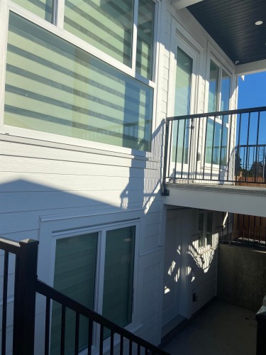 Basement Suite-16700 20a Avenue , Surrey, BC V3Z 1H1 2