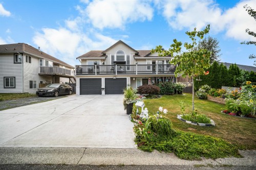 8459 Doerksen Drive  Mission, BC V2V 7C4