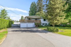 20663 39 Avenue  Langley, BC V3A 2V7