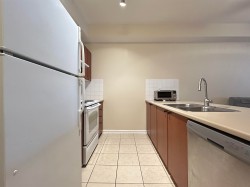 411-10088 148 Street  Surrey, BC V3R 3M9