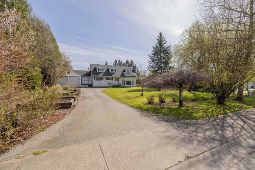 4458 Benz Crescent  Langley, BC V2Z 1L5