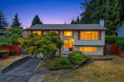 11411 78 Avenue  Delta, BC V4C 1P1