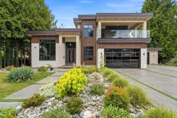 8019 113b Street  Delta, BC V4C 5E7