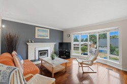 8704 111 Street Delta, BC V4C 4N7