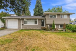 11530 95a Avenue Delta, BC V4C 3V5