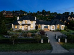 19884 3 Avenue  Langley, BC V2Z 0A2