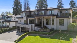 17568 102 Avenue  Surrey, BC V4N 4H2
