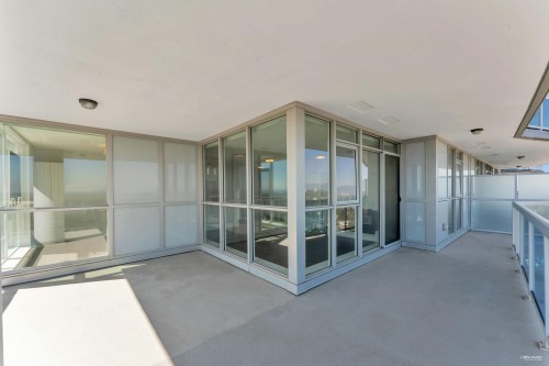 2508-11967 80 Avenue, Delta, BC 