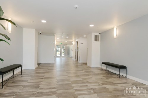 501-7809 209 Street , Langley, BC V2Y 3N6 3