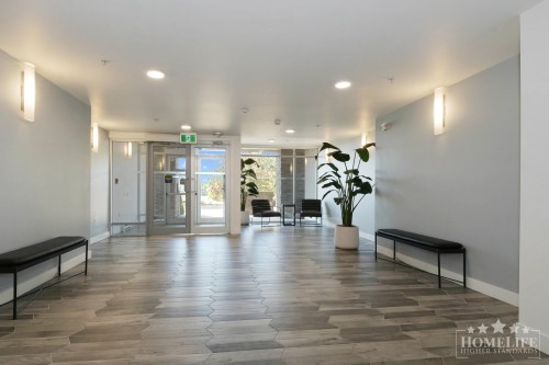 501-7809 209 Street , Langley, BC V2Y 3N6 4