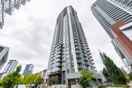 3809-13325 102a Avenue  Surrey, BC V3T 0J5