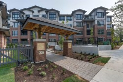 316-2960 151 Street  Surrey, BC V4P 0G3