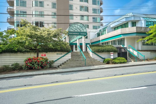 1001-32440 Simon Avenue  Abbotsford, BC V2T 5R3