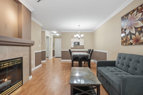322-9979 140 Street  Surrey, BC V3T 5W2