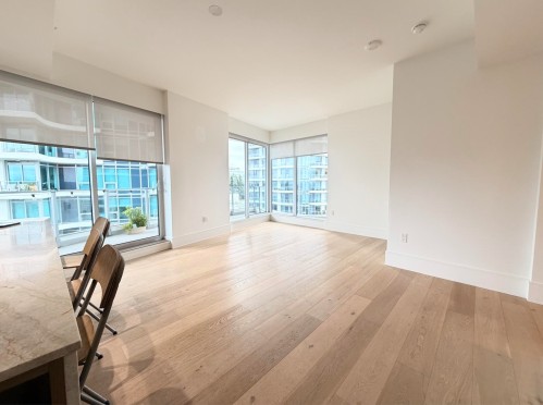 1105-1500 Martin Street  White Rock, BC V4B 0C2