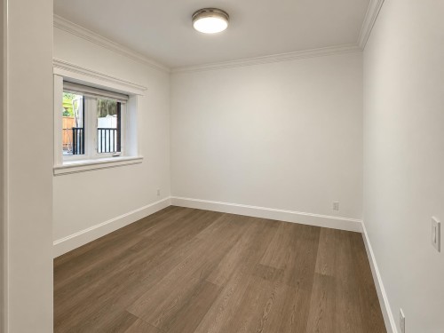 B-1381 200 Street , Langley, BC V2Z 1W5 4
