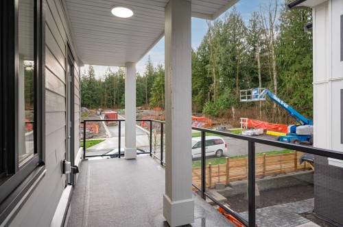 5-5993 143 Street, Surrey, BC 