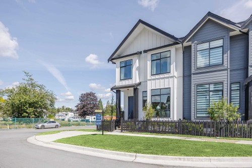 19775 75b Avenue  Langley, BC V2Y 1S1