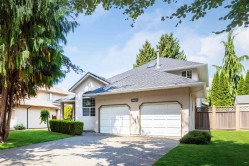 20621 91 Avenue  Langley, BC V1M 2X1