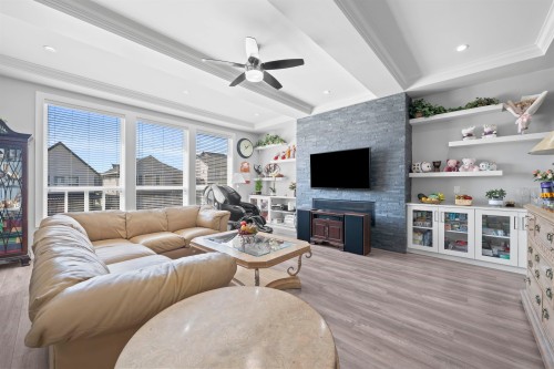 20576 70 Avenue  Langley, BC V2Y 0W4