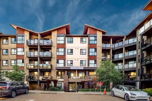 312-7809 209 Street  Langley, BC V2Y 3N6