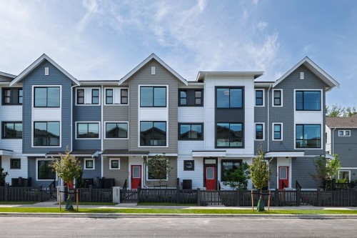50-7574 207 Street  Langley, BC V2Y 2A5