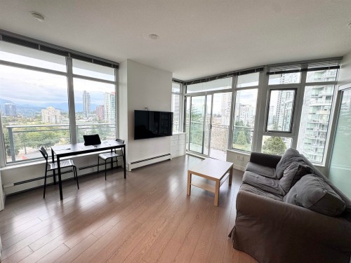 1112-13308 Central Avenue  Surrey, BC V3T 0M4