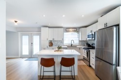 6678 197 Street  Langley, BC V2Y 1A8