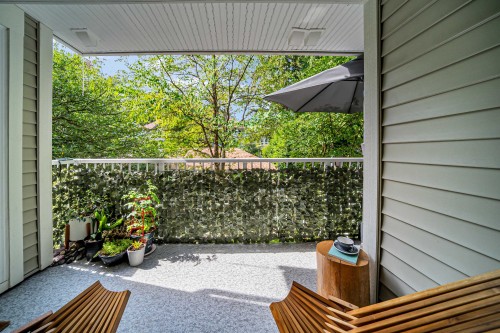 202-9650 148 Street, Surrey, BC 