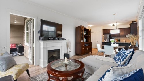 213-17712 57a Avenue  Surrey, BC V3S 1J1