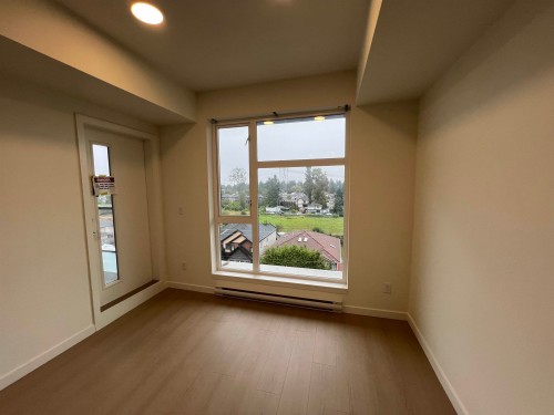 E609-10828 139a Street , Surrey, BC V3R 0H3 4