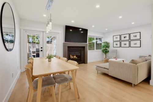 166 Springfield Drive  Langley, BC V4W 3K8