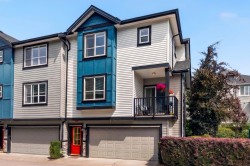 23-20856 76 Avenue  Langley, BC V2Y 0S7