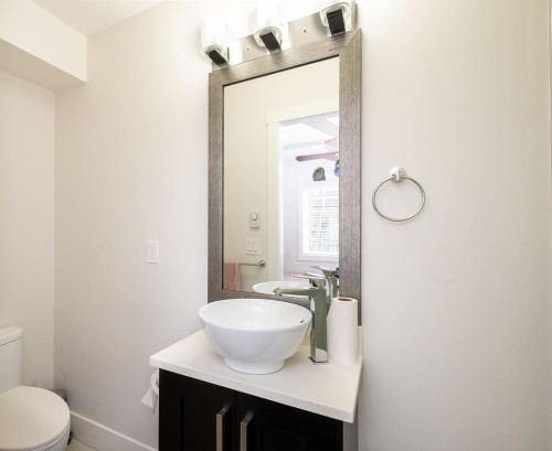 122-13898 64 Avenue, Surrey, BC 