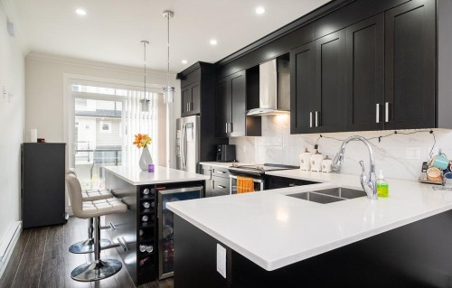 122-13898 64 Avenue, Surrey, BC 
