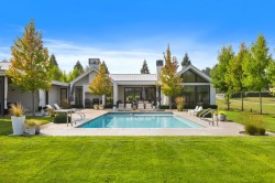 29091 Tamaric Avenue Abbotsford, BC V4X 2C9