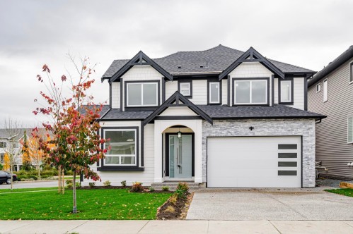 21070 76a Avenue  Langley, BC V2Y 0L1
