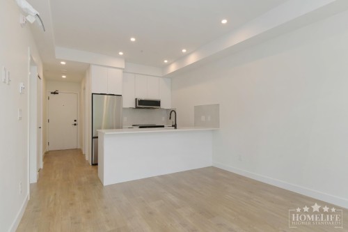 207-14398 60 Avenue , Surrey, BC V3X 2N5 5