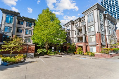 301-10499 University Drive  Surrey, BC V3T 0A4