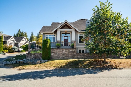 56-3800 Golf Course Drive  Abbotsford, BC V3G 0A7