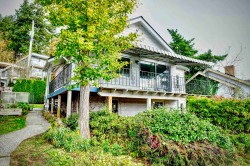 House-14683 West Beach Avenue White Rock, BC V4B 2T9