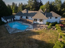21480 18 Avenue Langley, BC V2Z 2G1