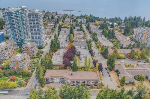 110-15020 North Bluff Road  White Rock, BC V4B 5A4