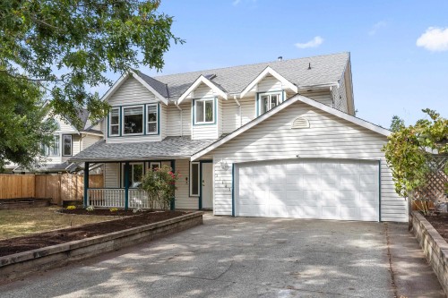21647 50a Avenue  Langley, BC V3A 8W9