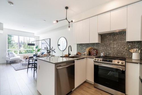 102-7936 206 Street  Langley, BC V2Y 3X8