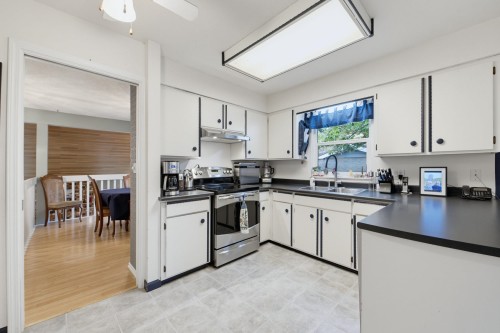 15279 21A Avenue, Surrey, BC 