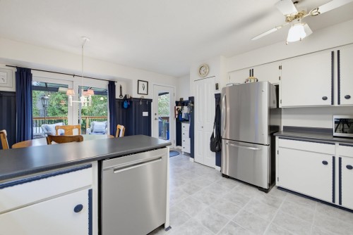 15279 21A Avenue, Surrey, BC 