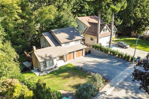 23913 58a Avenue  Langley, BC V2Z 1A5